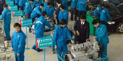 <b>四川汽修學(xué)院介紹</b>