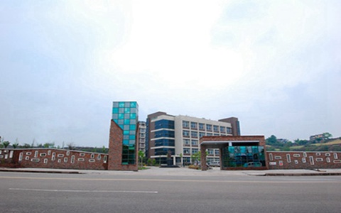 南充電子科技學(xué)校一般有哪些專業(yè)?高鐵乘務(wù)專業(yè)怎么樣